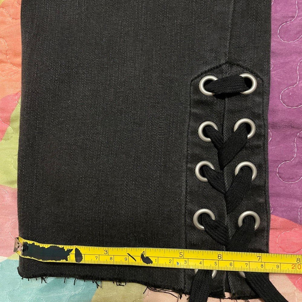 Silver Jeans Mazy Slim 33 with grommet and lace up at ankles - Picture 6 of 9
